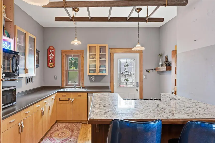 923 Iglehart Avenue, Saint Paul, MN 55104 - #3
