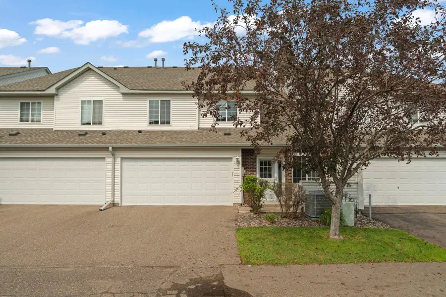 3536 Genevieve Avenue N, Oakdale, MN 55128 - #2