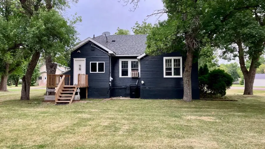 112 Cass Street E, Dumont, MN 56236 - #3