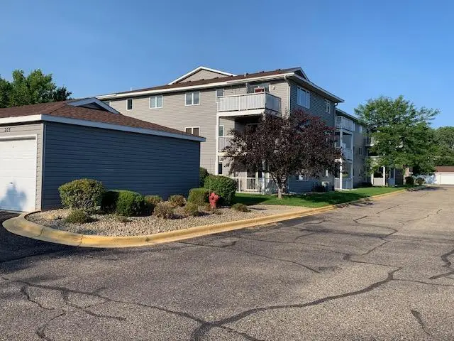 880 Lyn Way #204, Hastings, MN 55033 - #1