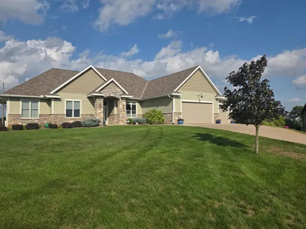 15261 Alpine Court Nw, Ramsey, MN 55303