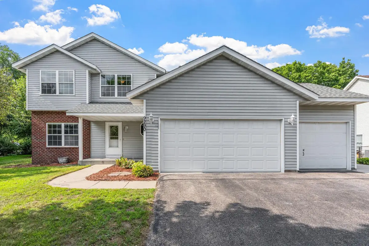9290 Creek Way, Savage, MN 55378 - #1