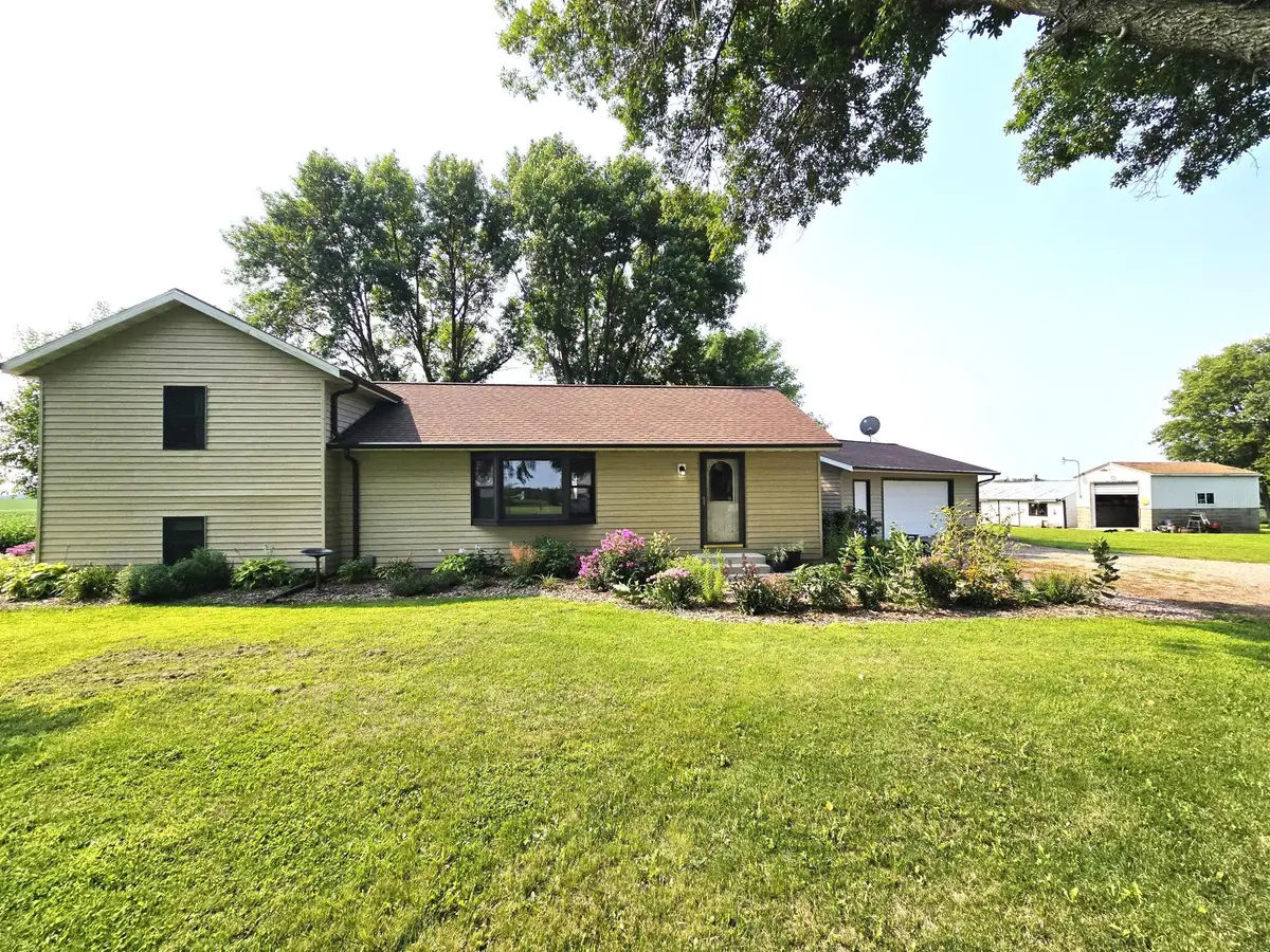 60247 State Highway 19, Winthrop, MN 55396 - #1