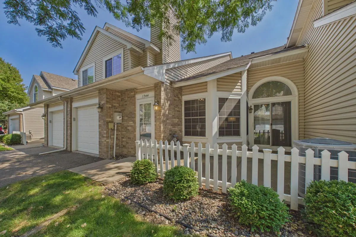 1744 Maple Court, Falcon Heights, MN 55113 - #1