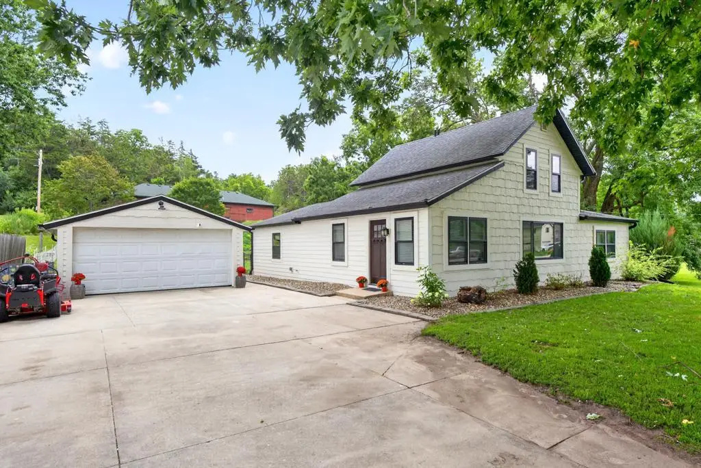 330 1st Avenue Ne, Oronoco, MN 55960 - #1