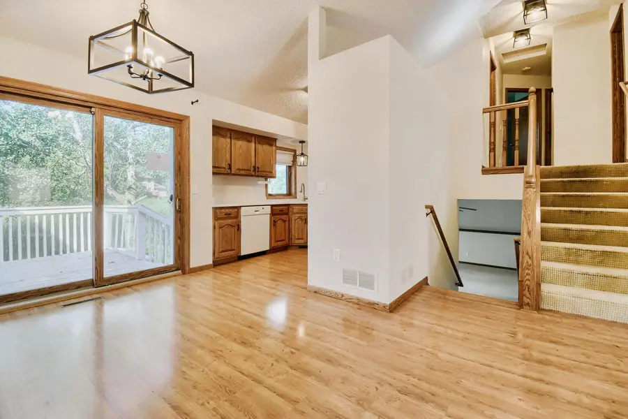 4075 Valentine Crest Road, Arden Hills, MN 55112 - #3