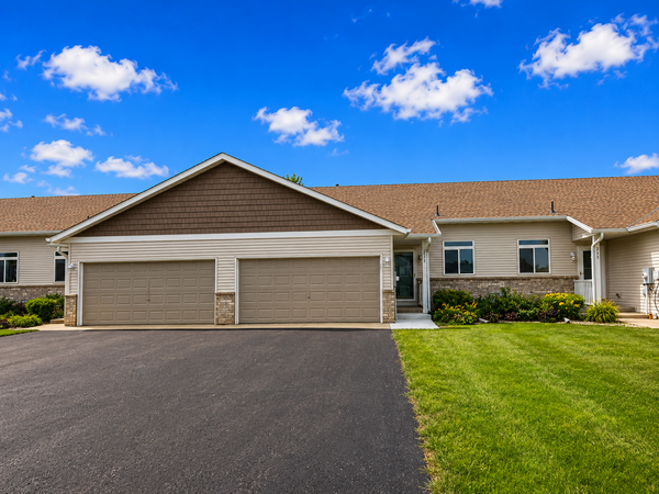 233 Pine Street, Cannon Falls, MN 55009