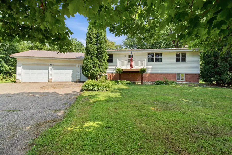 517 1st Street S, Waterville, MN 56096 - #2