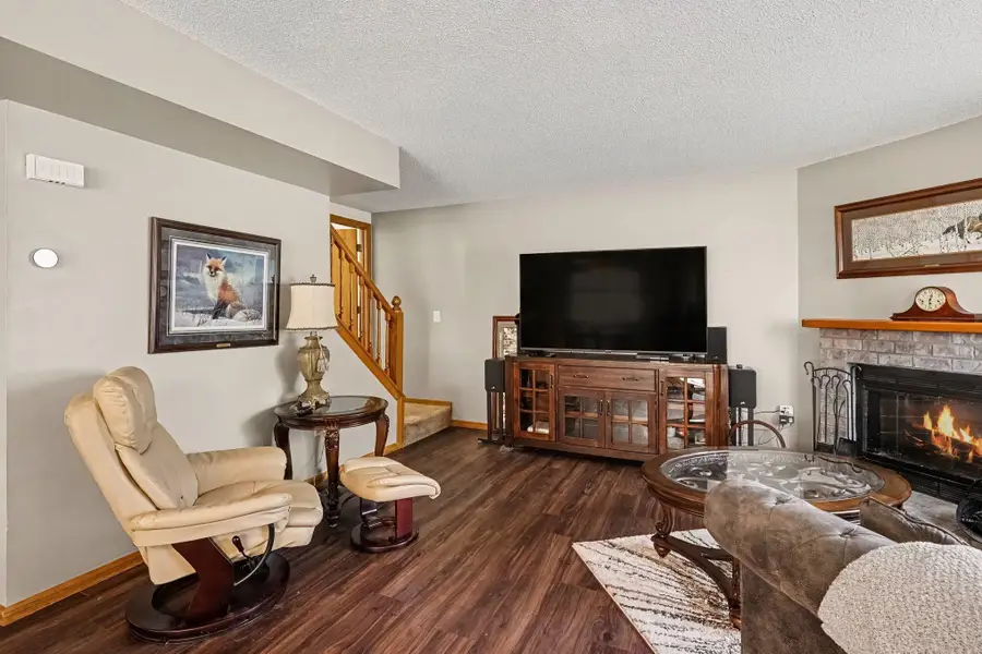 7714 157th Street W, Apple Valley, MN 55124 - #3