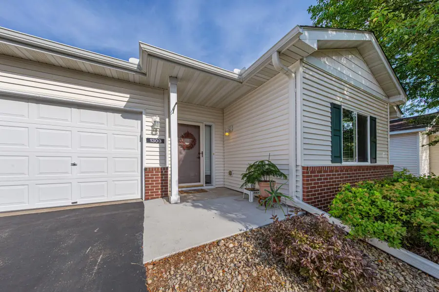 1303 Presidential Drive, Northfield, MN 55057 - #2