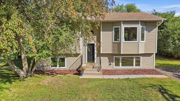 1420 Sylvan Street, Saint Paul, MN 55117