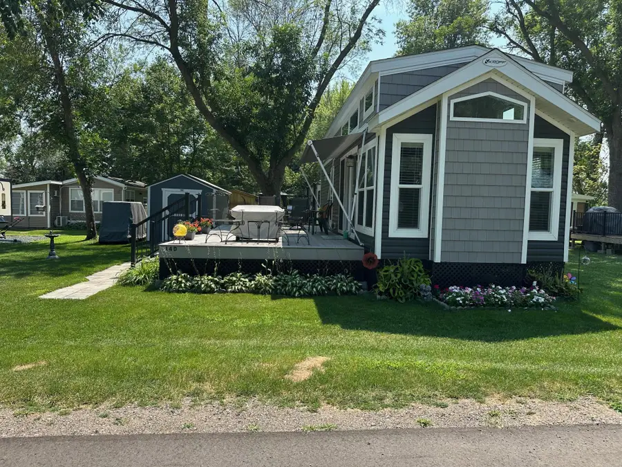 32741 N Lakes Trail #14D, Lindstrom, MN 55045 - #2