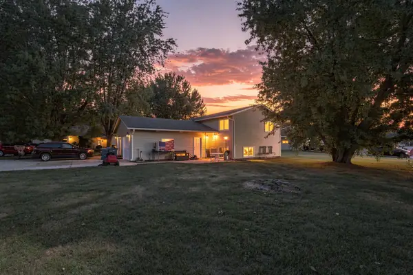10200 129th Avenue N, Champlin, MN 55316