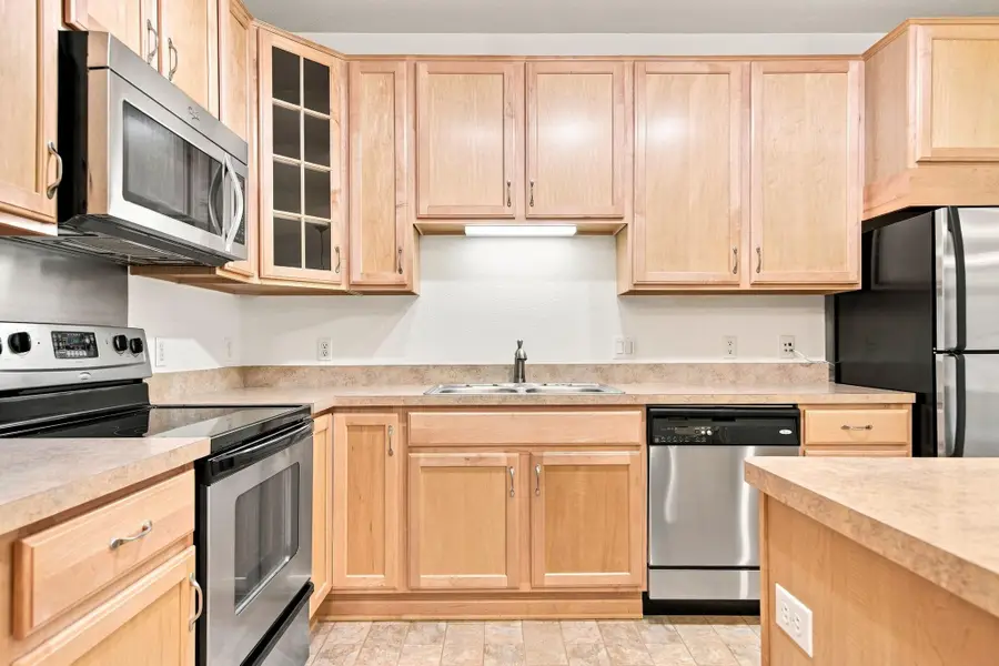 7100 Metro Boulevard #213, Edina, MN 55439 - #3
