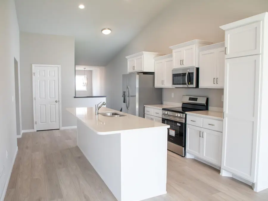 6782 Meadow View Drive S, Fargo, ND 58104 - #3