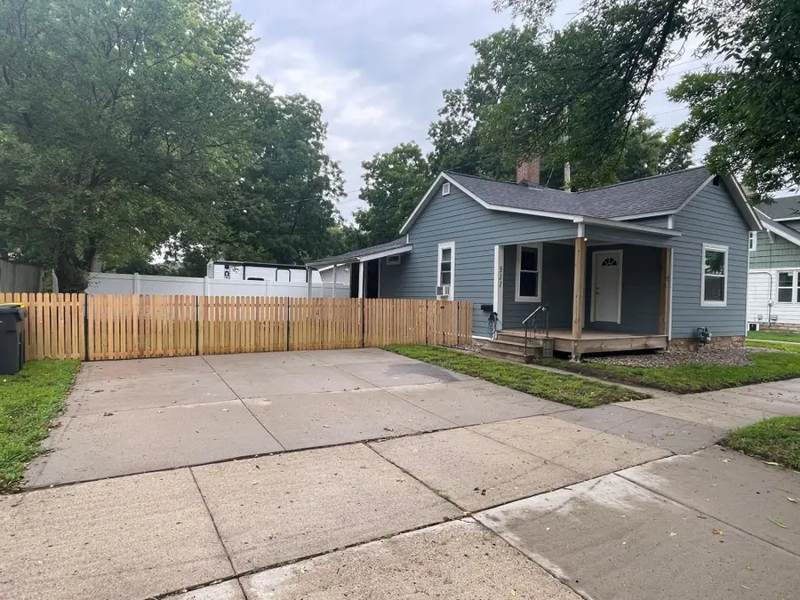 311 Range Street, North Mankato, MN 56003 - #3