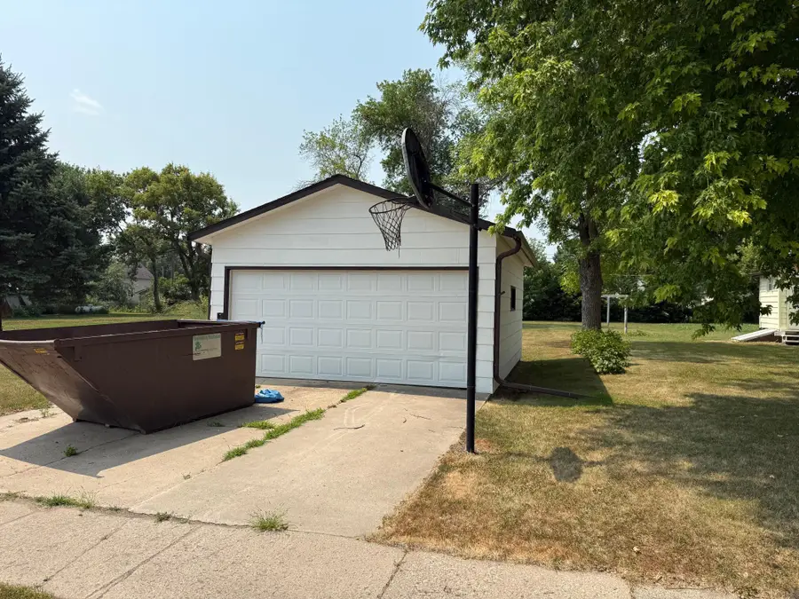 114 3rd Street N, Fairmount, ND 58030 - #3