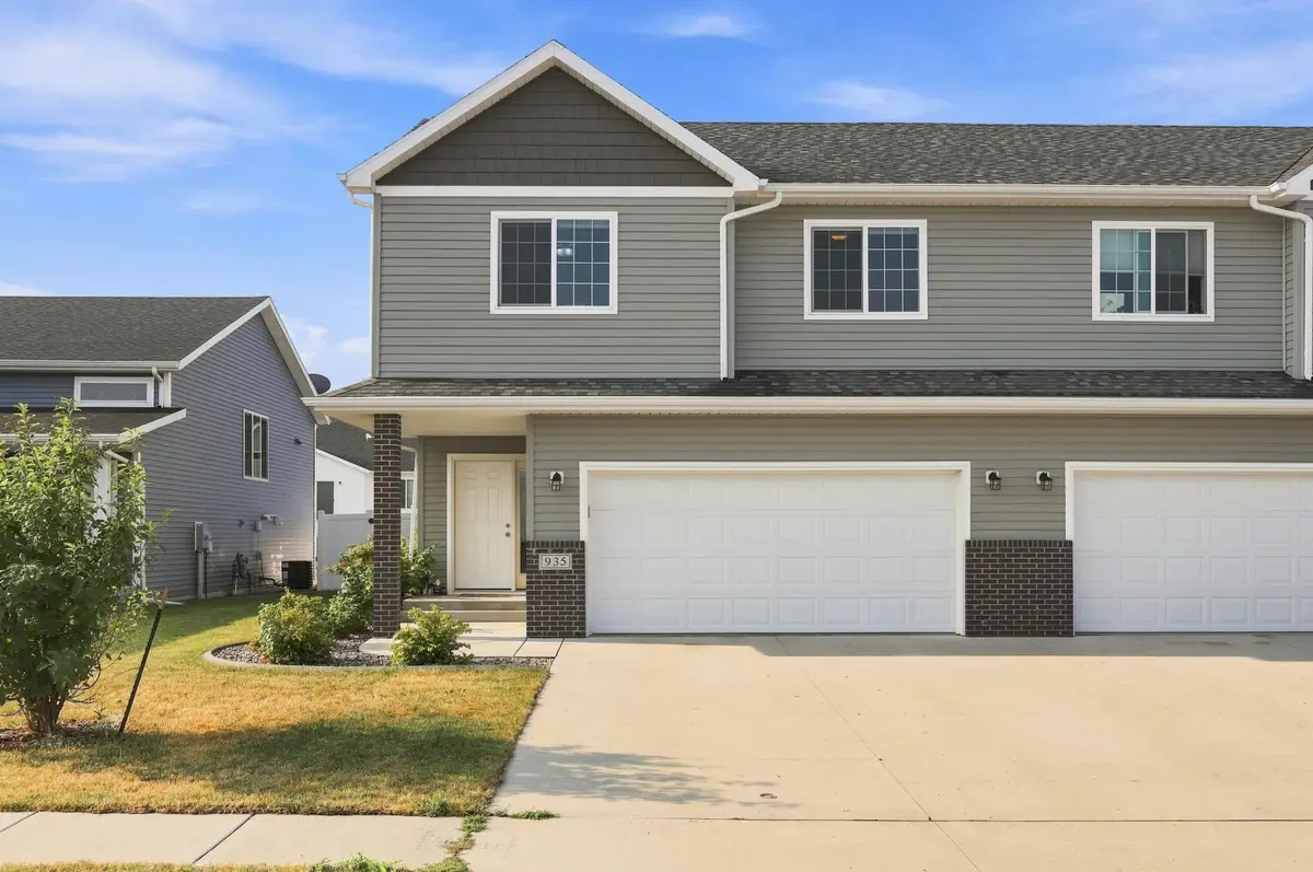 935 Eaglewood Avenue W, West Fargo, ND 58078 - #1