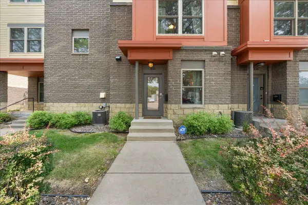 640 Dale Street N, Saint Paul, MN 55103