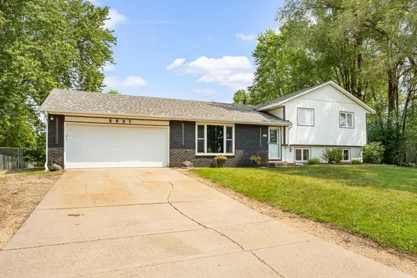 5531 128th Street W, Apple Valley, MN 55124