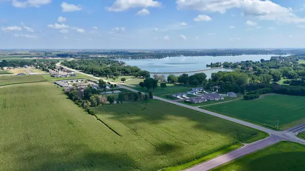 0 S Crailsheim Rd, Worthington, MN 56187