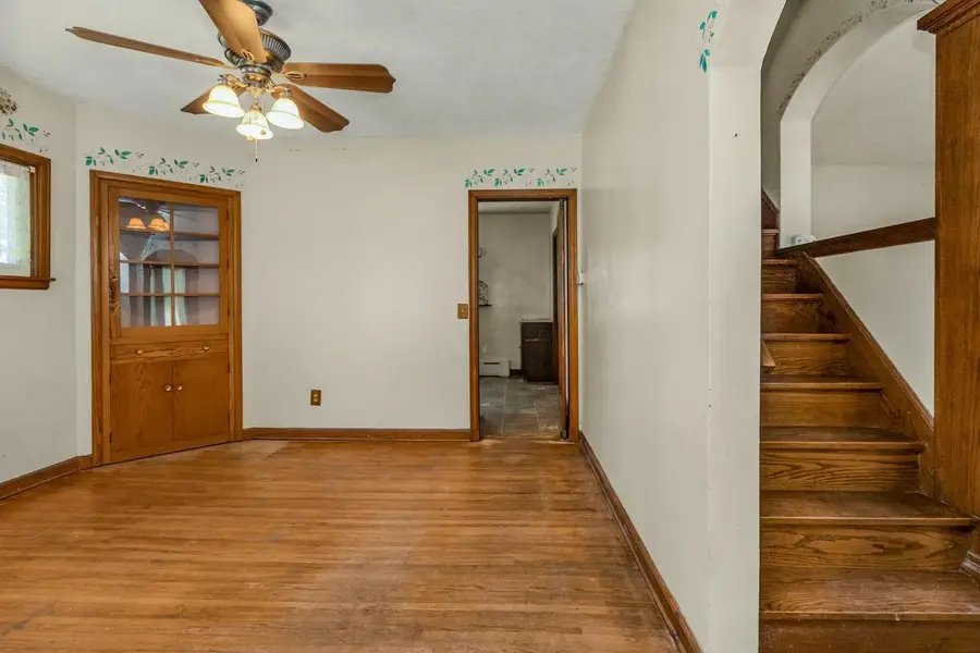 216 E 3rd Street, Chaska, MN 55318 - #3