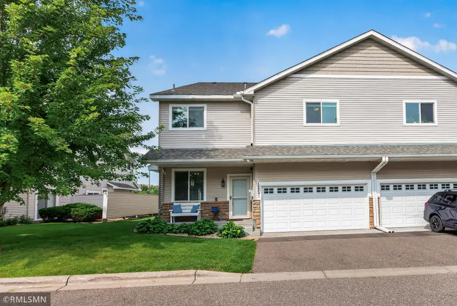 1289 County Road D Circle E #A, Vadnais Heights, MN 55109 - #3