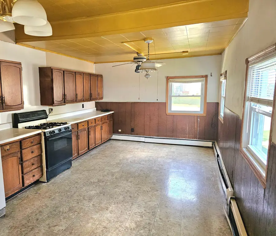 801 5th Street Sw, Willmar, MN 56201 - #3