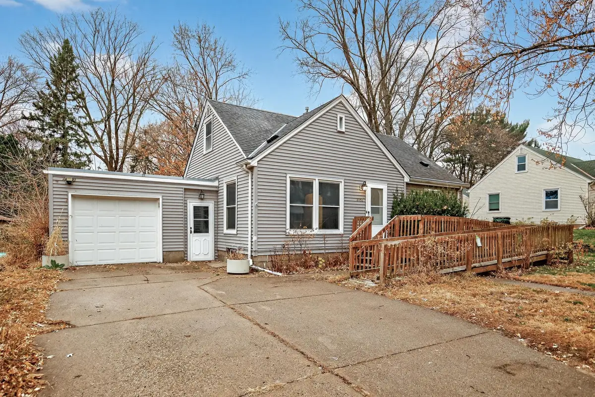 2057 Giesmann Street, Roseville, MN 55113 - #1