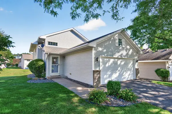 25626 Forest Boulevard Lane, Wyoming, MN 55092