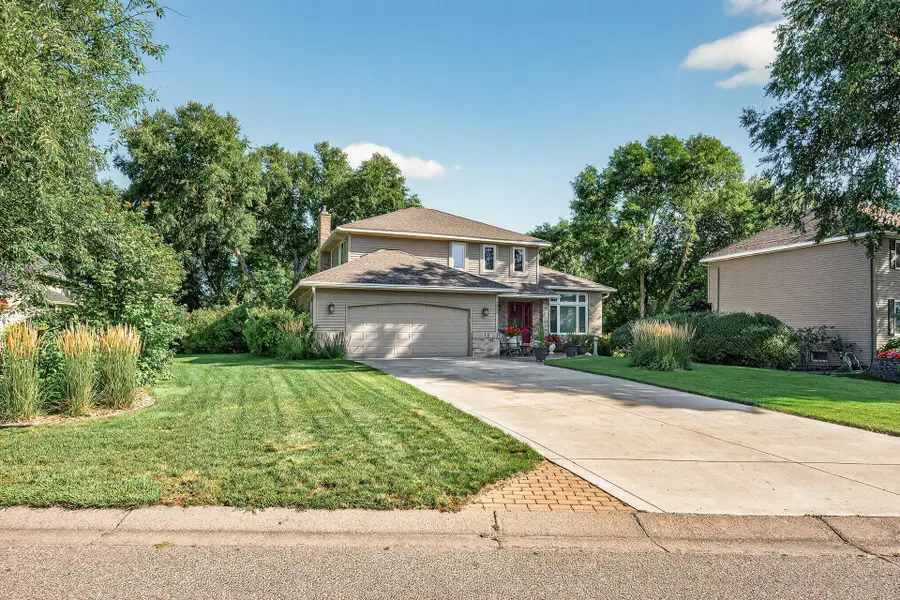 2277 Moreland Court E, Maplewood, MN 55119 - #2