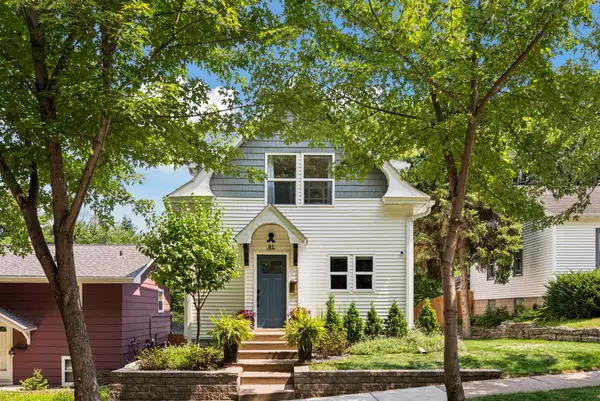 41 Russell Avenue S, Minneapolis, MN 55405