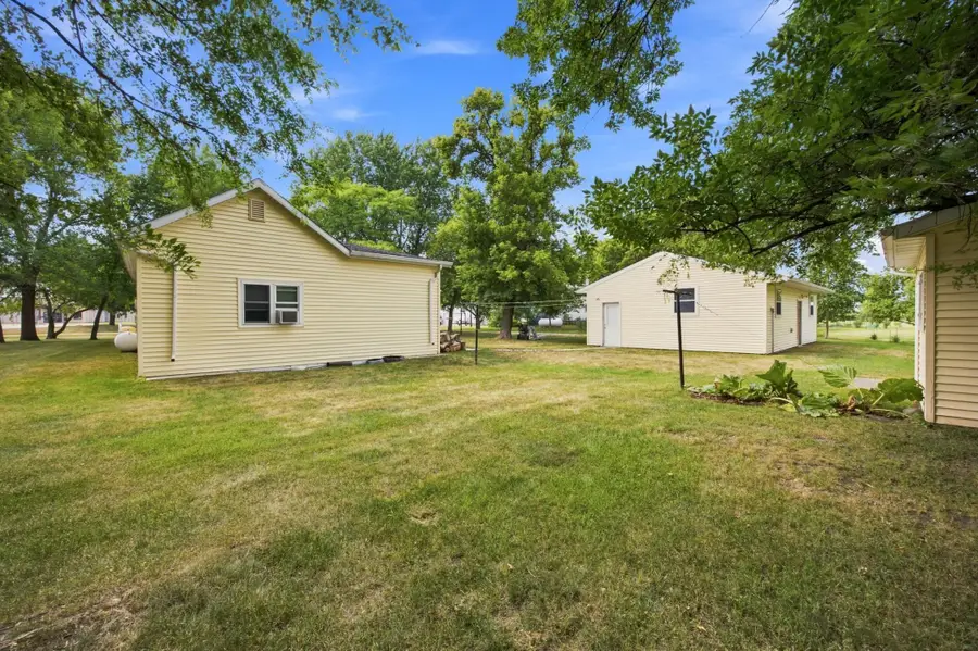 200 Grant Street N, Colfax, ND 58018 - #3