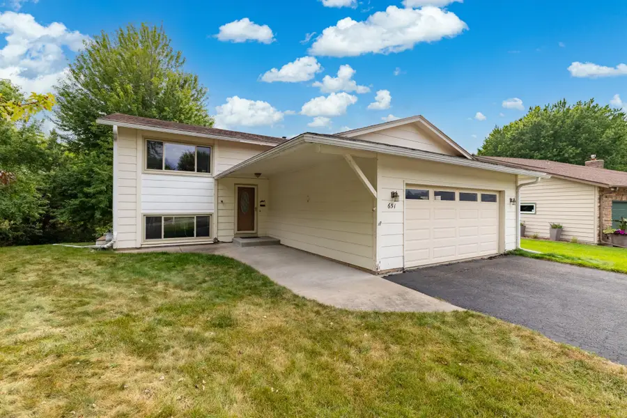 651 Dresden Drive, Chaska, MN 55318 - #2