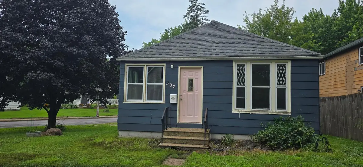 507 Pleasant Avenue, Albert Lea, MN 56007 - #1