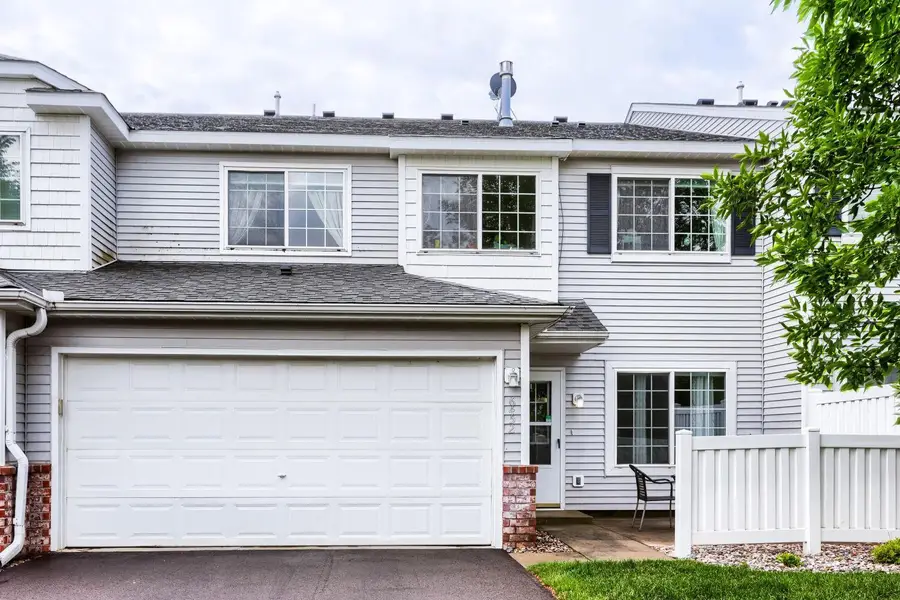 6452 158th Street W, Apple Valley, MN 55124 - #2