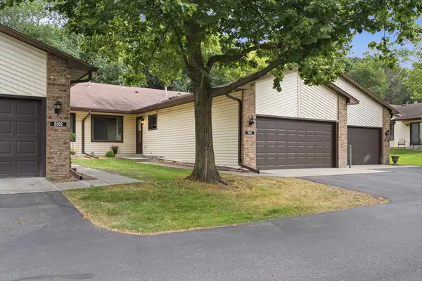 8564 134th Street W, Apple Valley, MN 55124