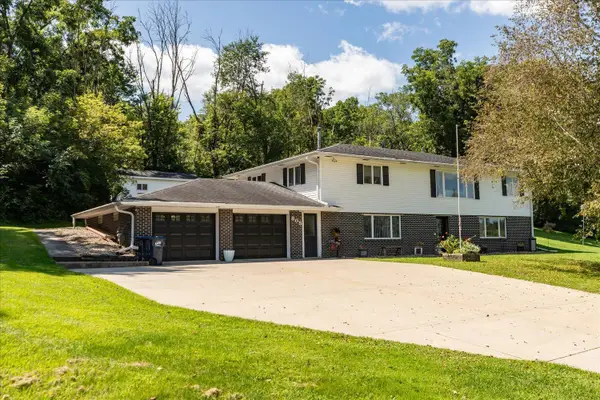 805 Auburn Avenue S, Lanesboro, MN 55949