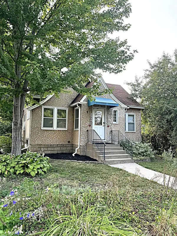 3852 Standish Avenue, Minneapolis, MN 55407