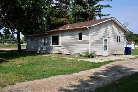 205 9th Avenue E, Lisbon, ND 58054 - #2