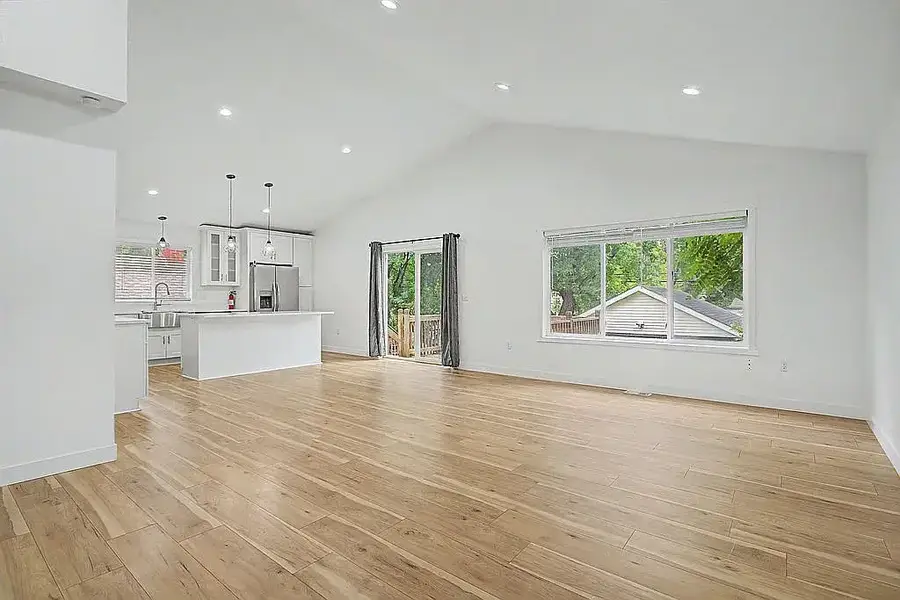 953 Wilson Avenue, Saint Paul, MN 55106 - #3