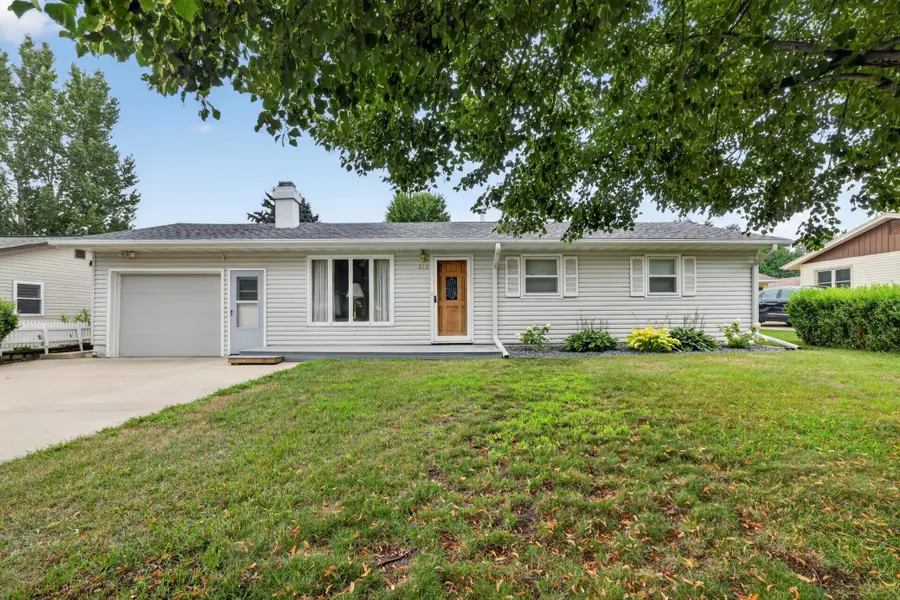 212 2nd Street Nw, Byron, MN 55920 - #2