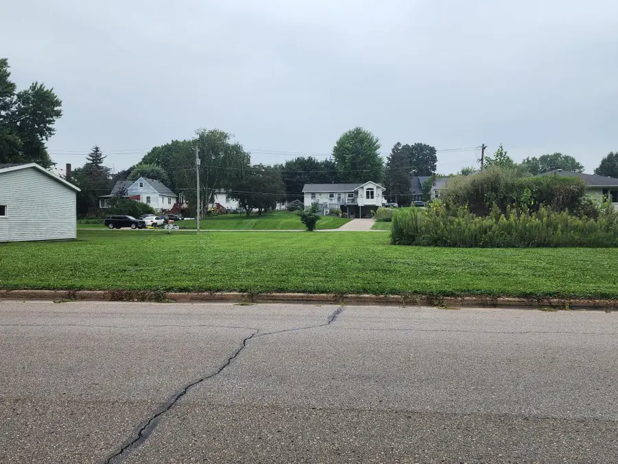 406 Church Avenue, Saint Charles, MN 55972 - #3
