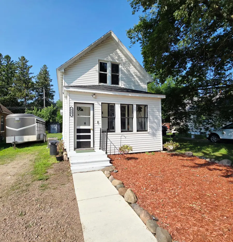 521 4th Avenue N, Foley, MN 56329 - #2