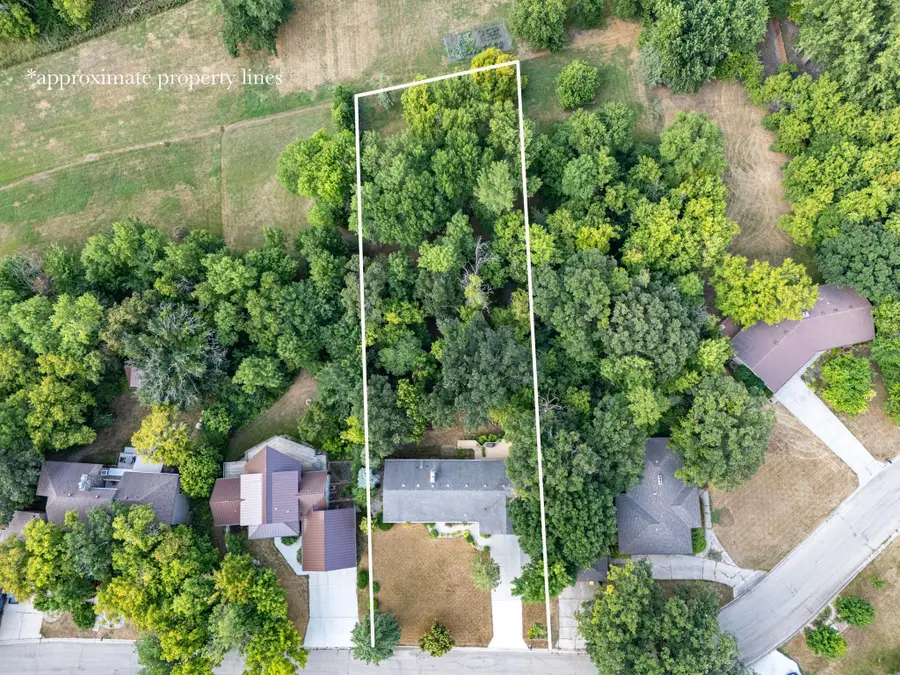 920 Groveland Avenue, Crookston, MN 56716 - #3