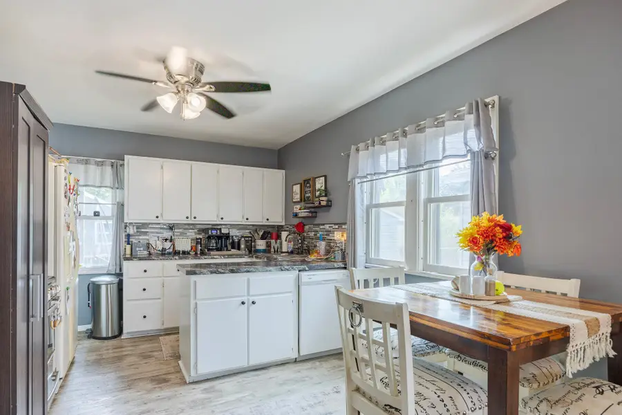 429 5th Avenue S, South Saint Paul, MN 55075 - #2