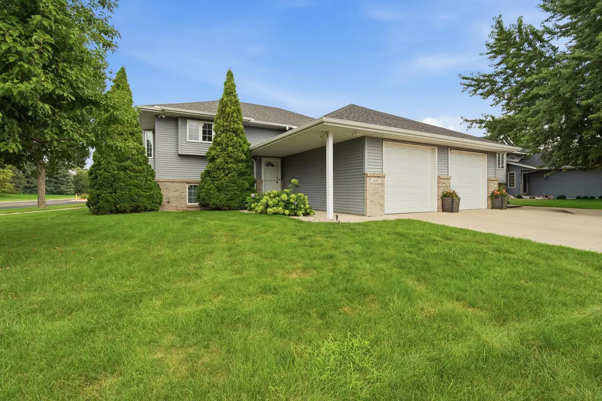 653 Grayhawk Dr, Mankato, MN 56001 - #1