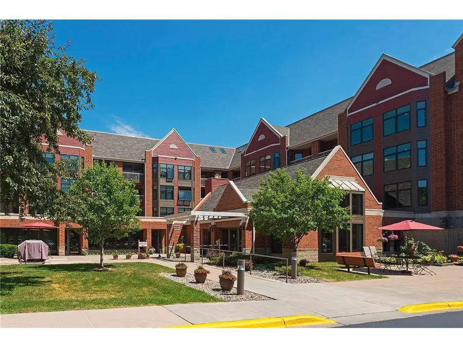 500 County Road B W #113, Roseville, MN 55113 - #2
