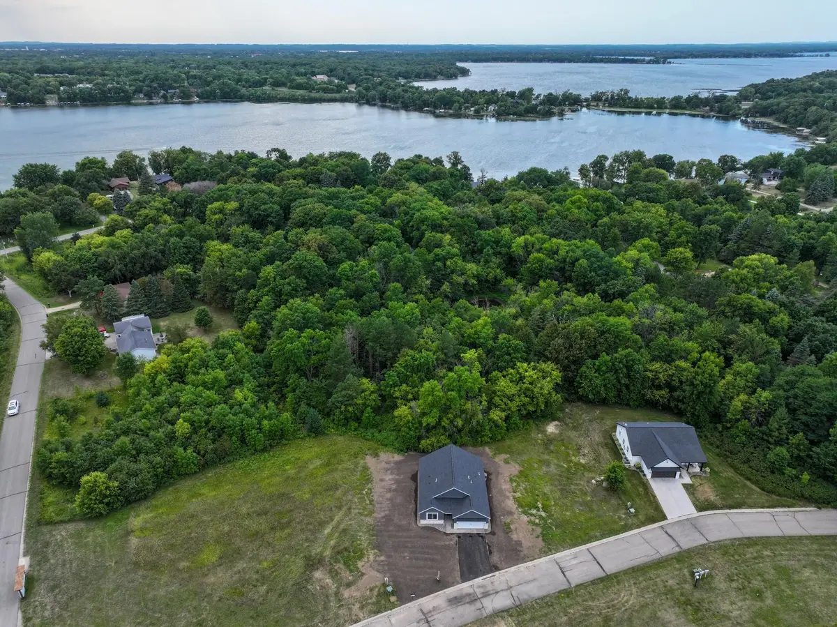 1726 Donway Place Ne, Alexandria, MN 56308 - #1
