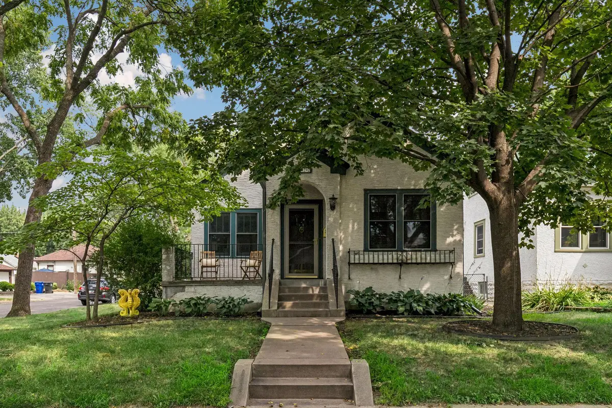 422 Brimhall Street, Saint Paul, MN 55105 - #1